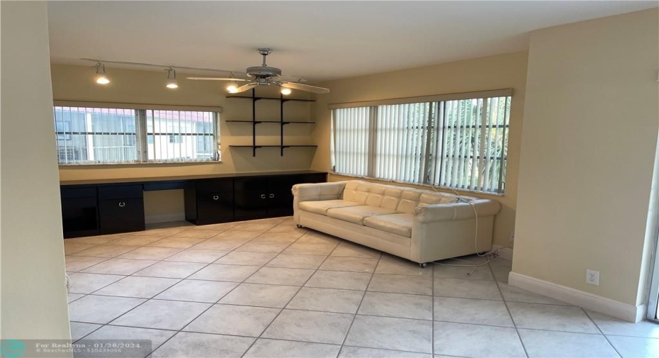 convertable 2nd bedroom