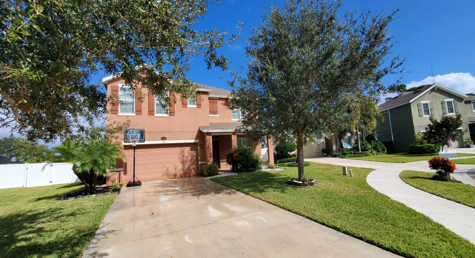 1615 Lexington Square, Vero Beach, Florida 32962, 5 Bedrooms Bedrooms, ,3 BathroomsBathrooms,Single Family,For Sale,Lexington,RX-10936280