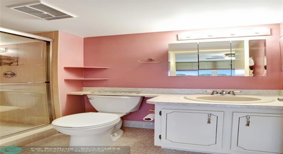 MASTER BATH WITH SHOWER