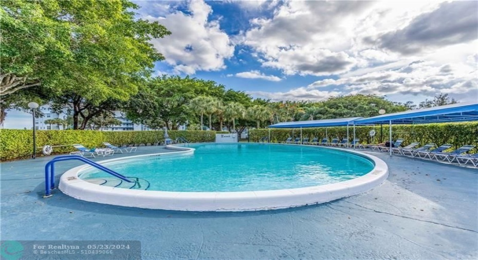 2 HEATED POOLS
