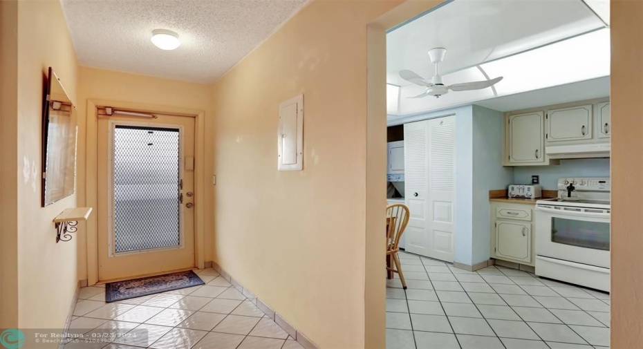 ENTRY FOYER. TOTALLY 5 CLOSETS AND BIG STORAGE LOCKER