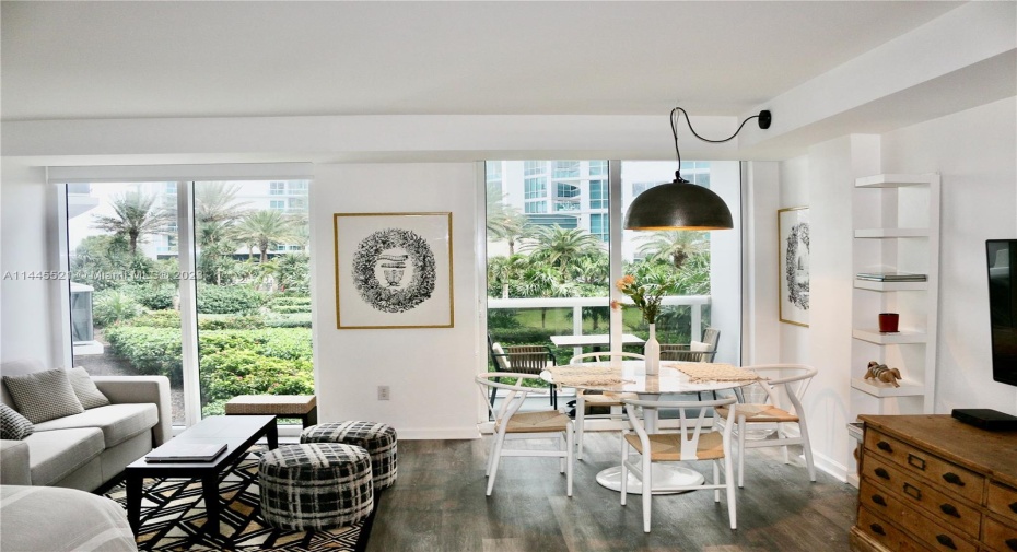 Living & Dinning area