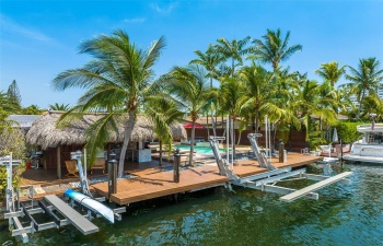 Dock