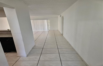 Foyer / Entrance