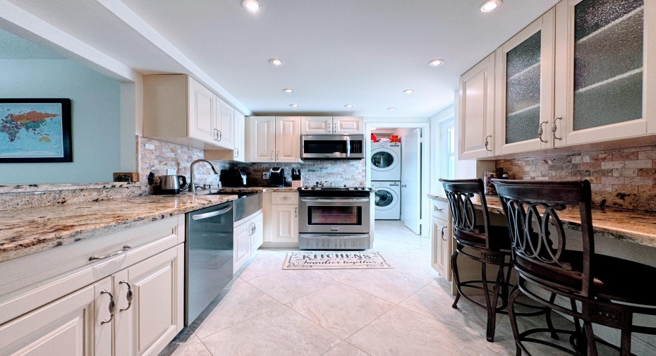 5201 NW 2nd Avenue Unit 1100, Boca Raton, Florida 33487, 3 Bedrooms Bedrooms, ,2 BathroomsBathrooms,Condominium,For Sale,2nd,1,RX-10938367