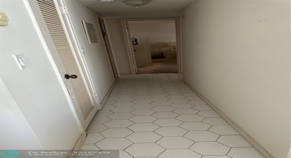 hallway leading to bedrooms