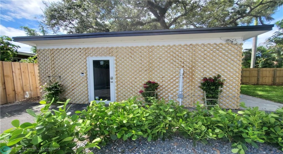 Your Private Luxurious South Florida Bungalow
