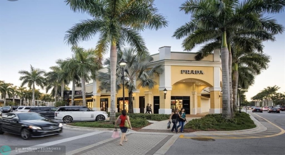 Sawgrass Mills Mall15 minutes