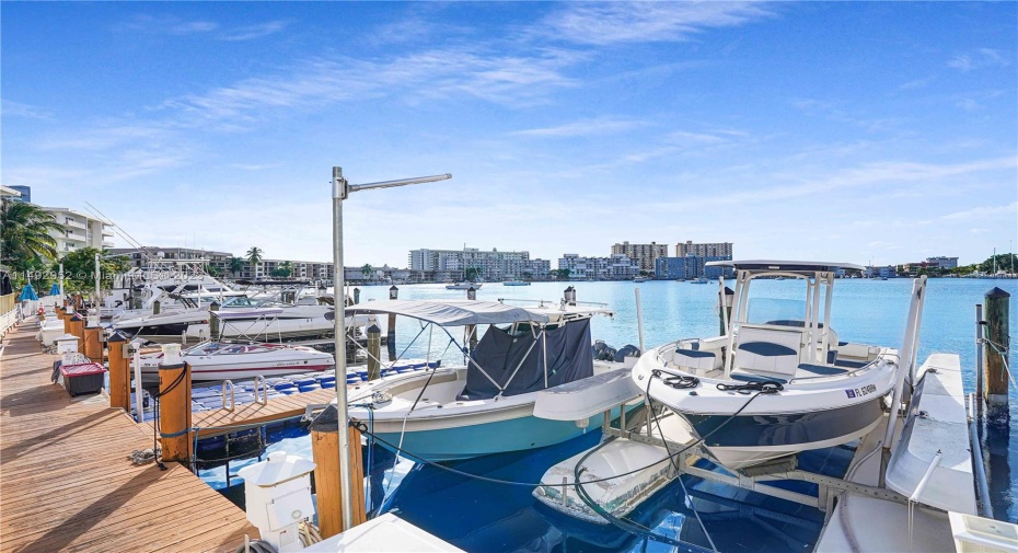 Dock