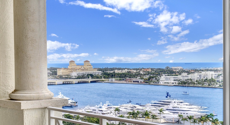 201 S Narcissus Avenue Unit 1502, West Palm Beach, Florida 33401, 2 Bedrooms Bedrooms, ,3 BathroomsBathrooms,Residential Lease,For Rent,Narcissus,15,RX-10938127