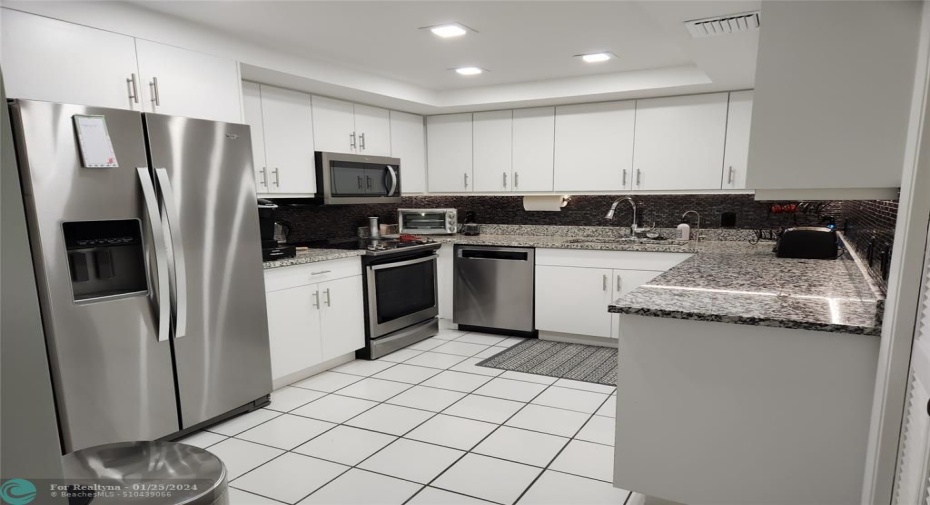 Newly remodeled Kitchen