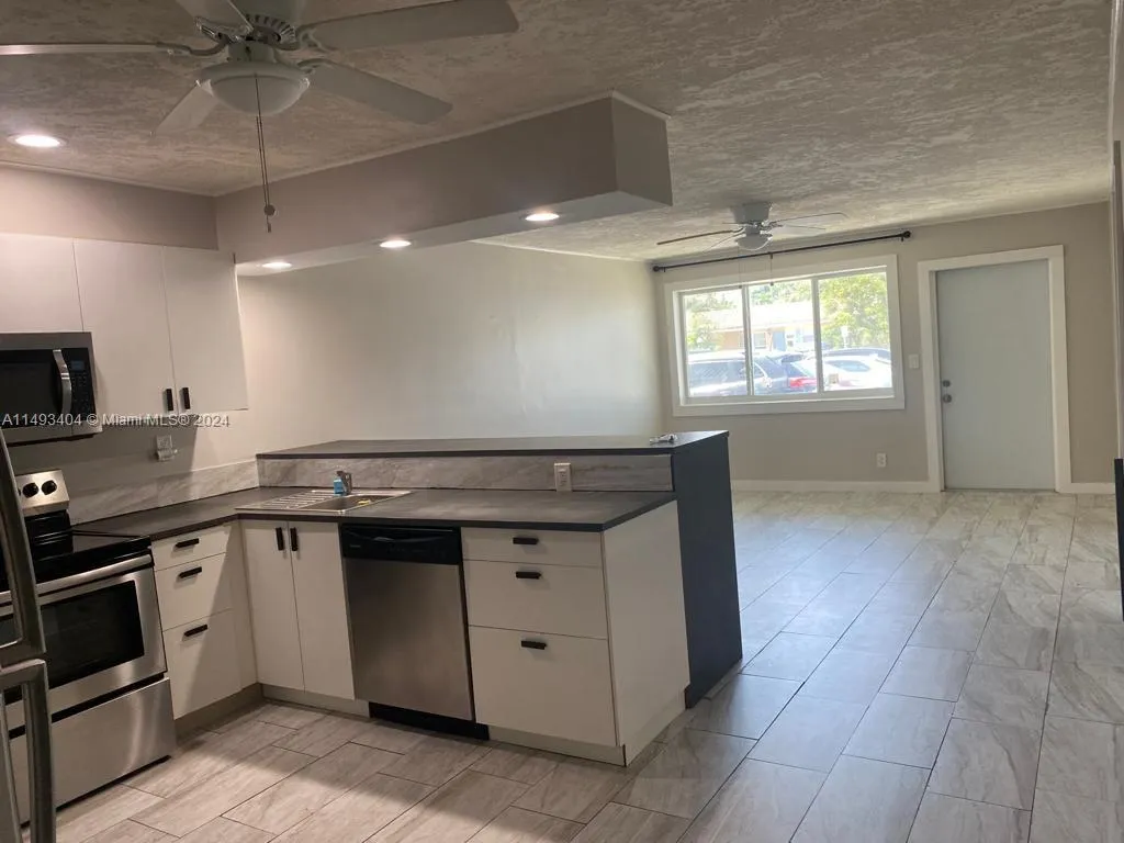 Kitchen 1 main