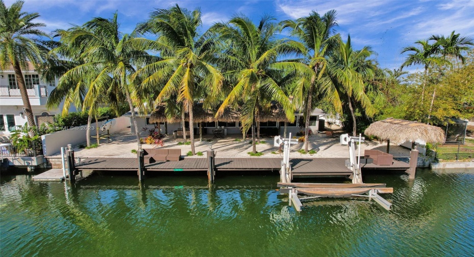 Dock