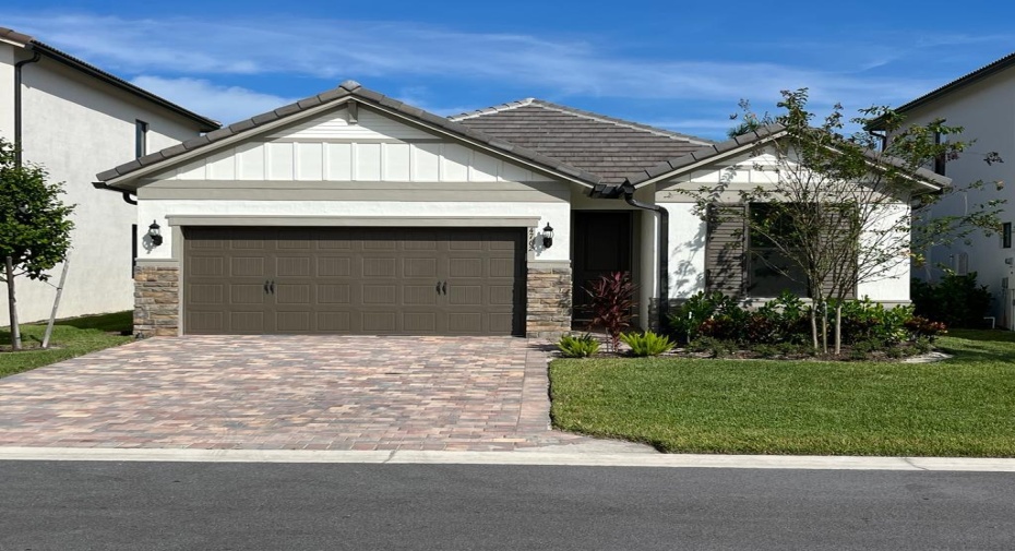 4762 Roland Court, Lake Worth, Florida 33467, 4 Bedrooms Bedrooms, ,2 BathroomsBathrooms,Residential Lease,For Rent,Roland,RX-10935798