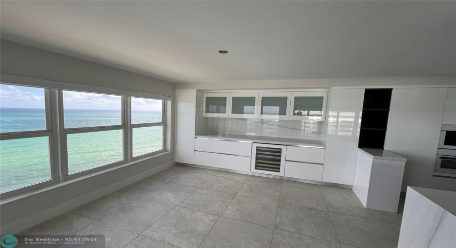 The dining area allows direct view of the ocean.