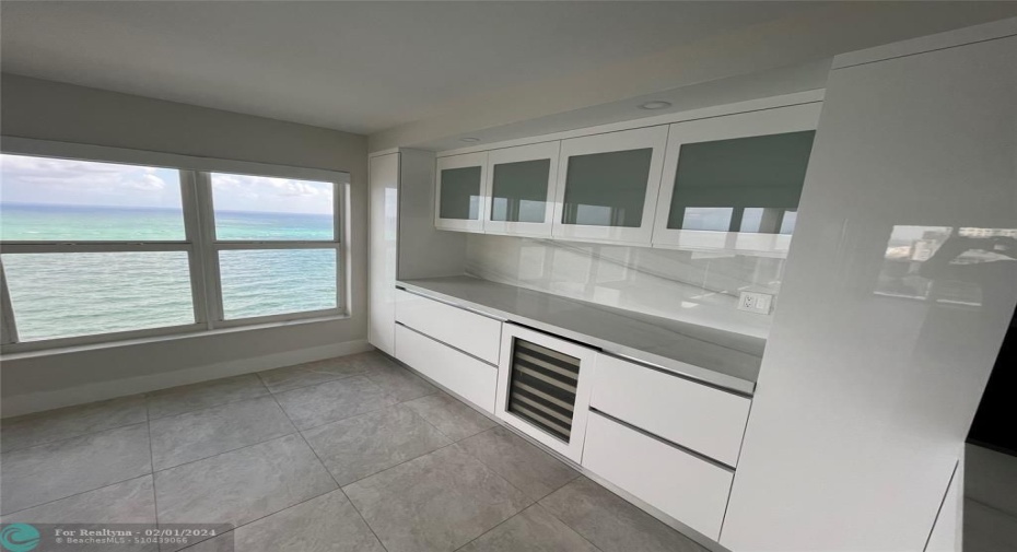 Convenient additional storage space with soft close drawers and more counter space.