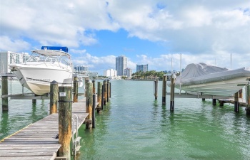 Dock