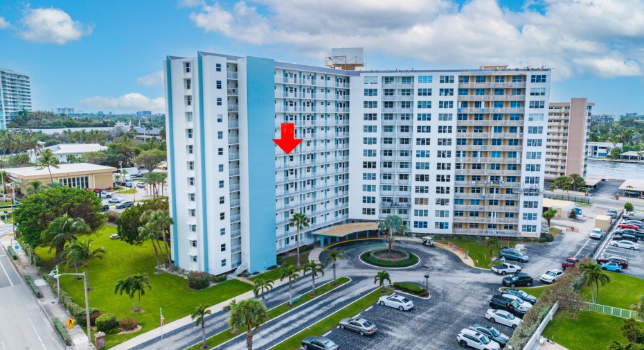 201 N Ocean Boulevard Unit 703, Pompano Beach, Florida 33062, 2 Bedrooms Bedrooms, ,2 BathroomsBathrooms,Condominium,For Sale,Ocean,7,RX-10940845
