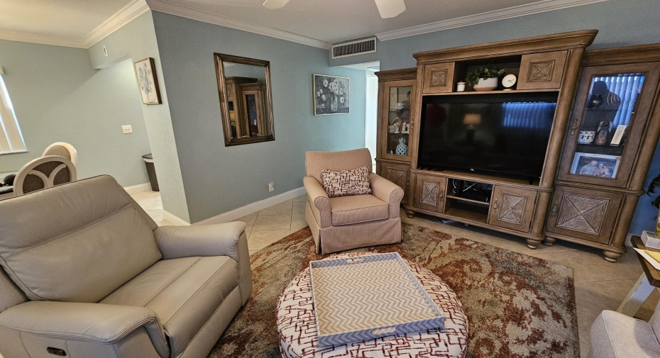 256 Seville K, Delray Beach, Florida 33446, 2 Bedrooms Bedrooms, ,2 BathroomsBathrooms,Residential Lease,For Rent,Seville K,1,RX-10941122