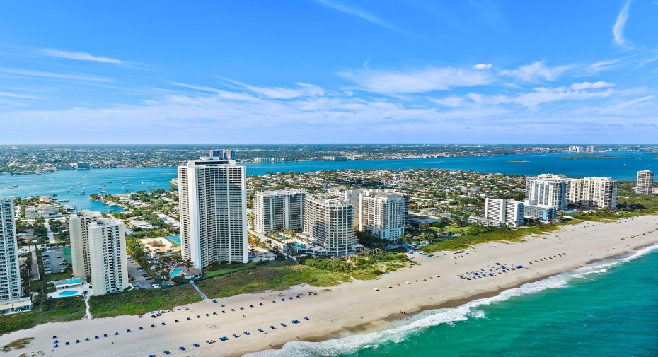 3100 N Ocean Drive Unit 902 P, Singer Island, Florida 33404, 2 Bedrooms Bedrooms, ,2 BathroomsBathrooms,Condominium,For Sale,Ocean,9,RX-10939557