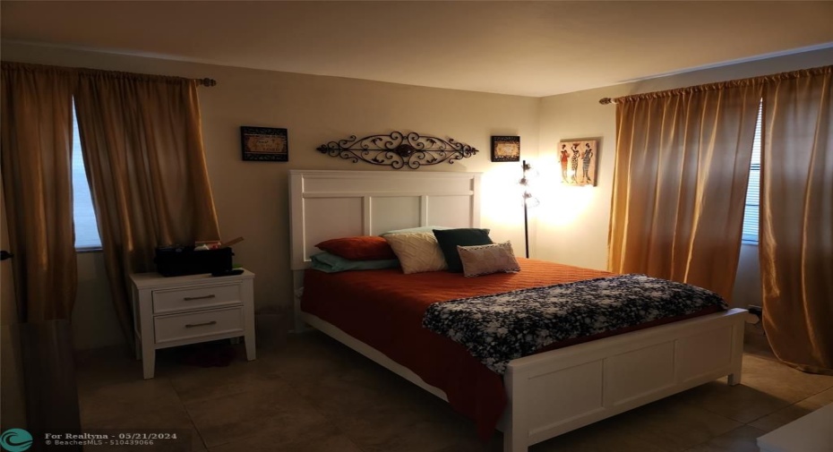 2nd Bedroom