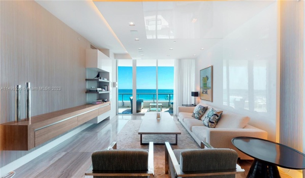 living room and dining room, UN