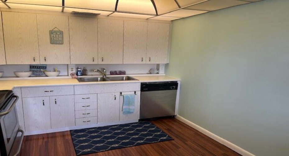 2016 Hythe A Unit 2016, Boca Raton, Florida 33434, 2 Bedrooms Bedrooms, ,2 BathroomsBathrooms,Residential Lease,For Rent,Hythe A,2,RX-10937777