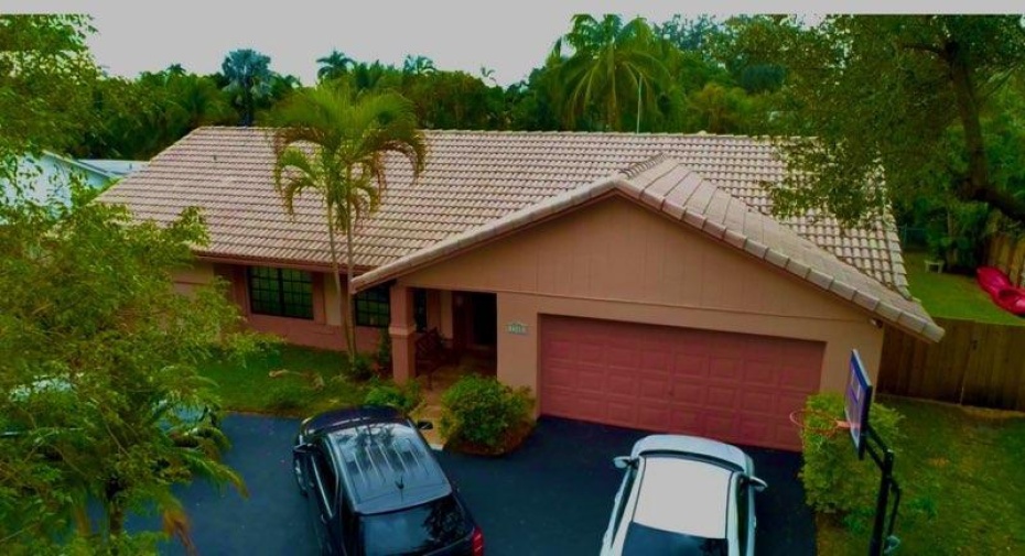 7320 SW 7th Street, Plantation, Florida 33317, 4 Bedrooms Bedrooms, ,3 BathroomsBathrooms,Single Family,For Sale,7th,RX-10942802