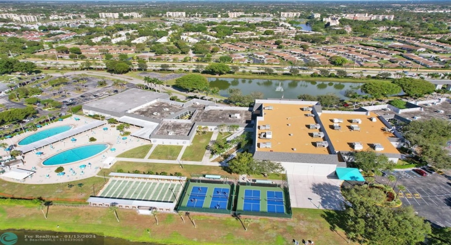 Ariel view of amenities.