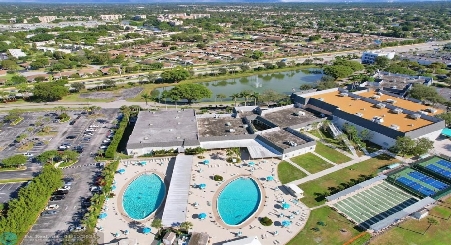 Ariel view of amenities.