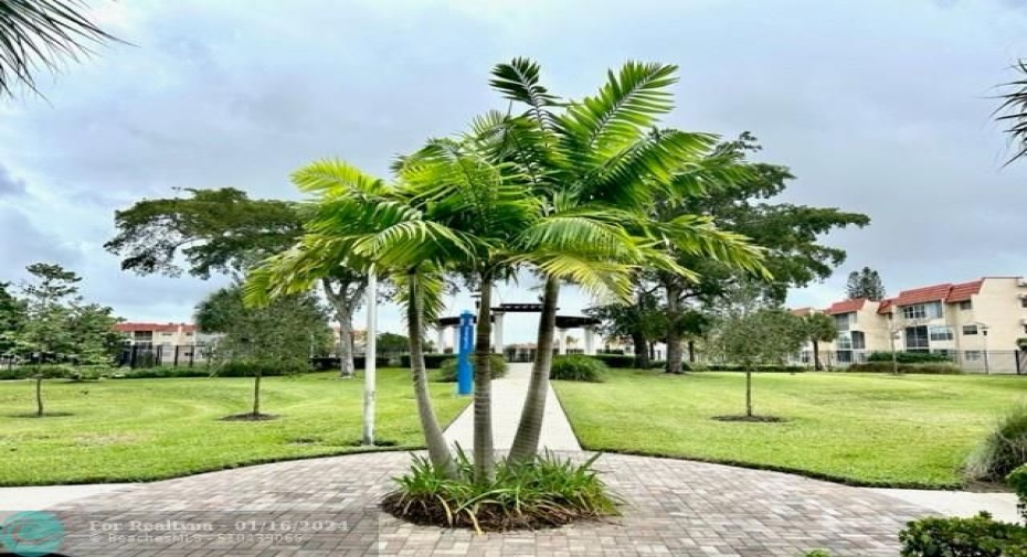 little park area near clubhouse