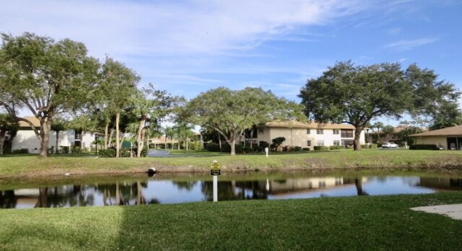 5883 Sugar Palm Court Unit D, Delray Beach, Florida 33484, 2 Bedrooms Bedrooms, ,2 BathroomsBathrooms,Condominium,For Sale,Sugar Palm,2,RX-10943313