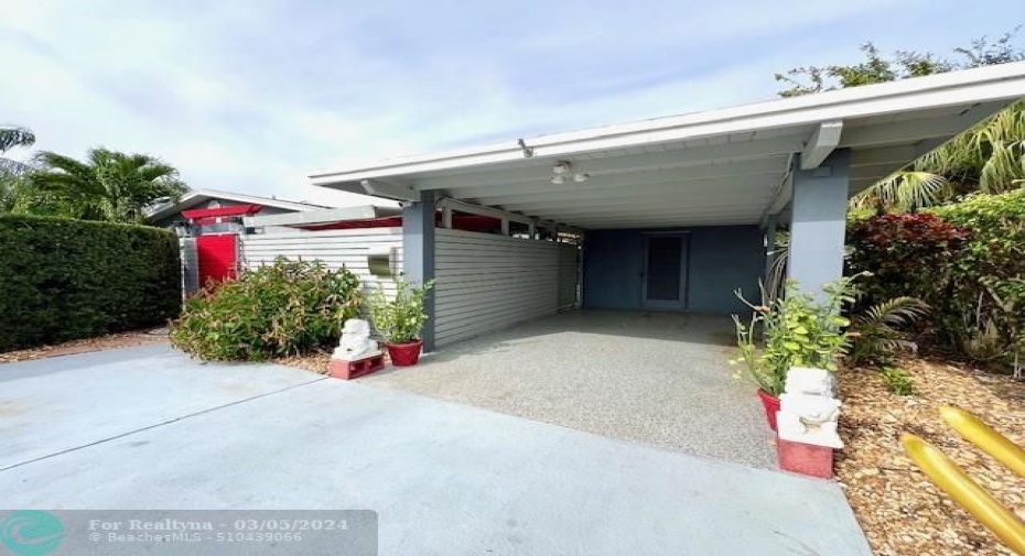 Carport