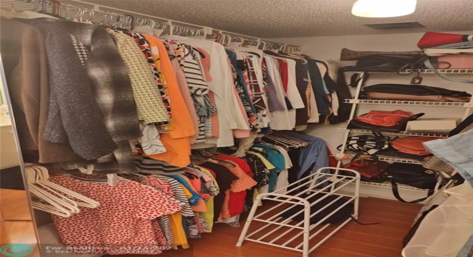 master walkin closet