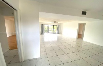 Living + Dining Room & Rooms Entrance