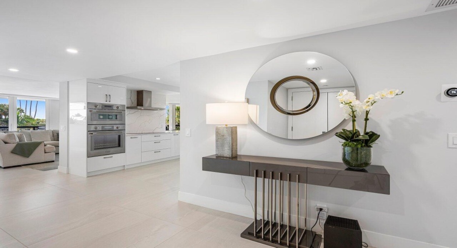 3140 S Ocean Boulevard Unit 201n, Palm Beach, Florida 33480, 3 Bedrooms Bedrooms, ,3 BathroomsBathrooms,Condominium,For Sale,Ocean,2,RX-10944110