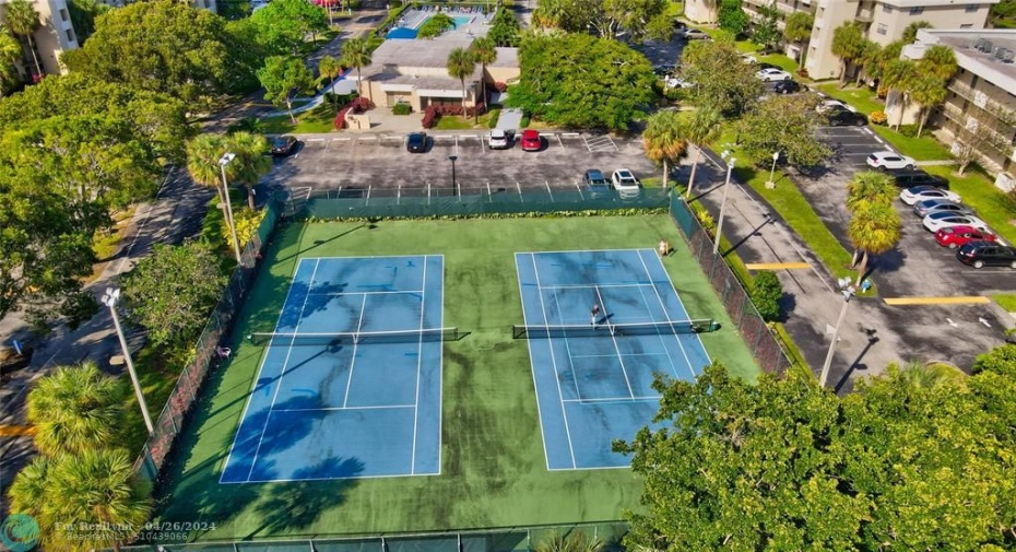 Community Tennis/Pickleball Courts