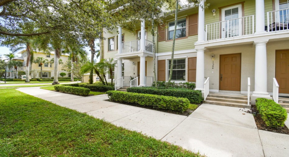 1544 W Frederick Small Road Unit 12b, Jupiter, Florida 33458, 3 Bedrooms Bedrooms, ,2 BathroomsBathrooms,Residential Lease,For Rent,Frederick Small,1,RX-10943034