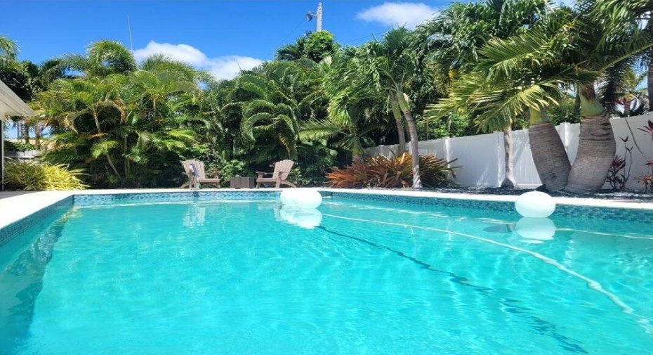 1150 Emerald Lane, Singer Island, Florida 33404, 3 Bedrooms Bedrooms, ,2 BathroomsBathrooms,Residential Lease,For Rent,Emerald,RX-10858321