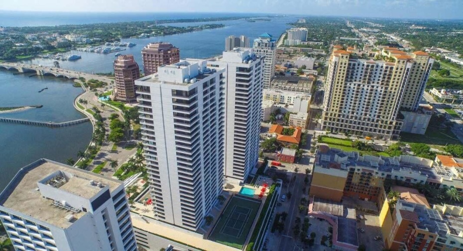 525 S Flagler Drive Unit 23a, West Palm Beach, Florida 33401, 3 Bedrooms Bedrooms, ,2 BathroomsBathrooms,Condominium,For Sale,Flagler,23,RX-10944719
