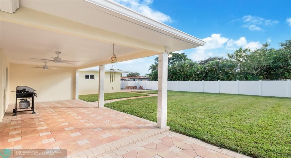 Paver patio with overhang