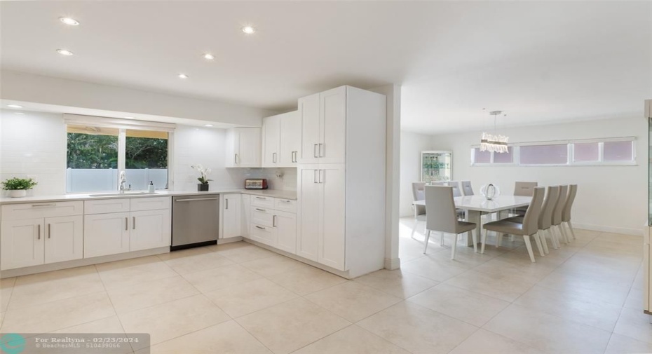 Open kitchen to dining, living and entertaining rooms