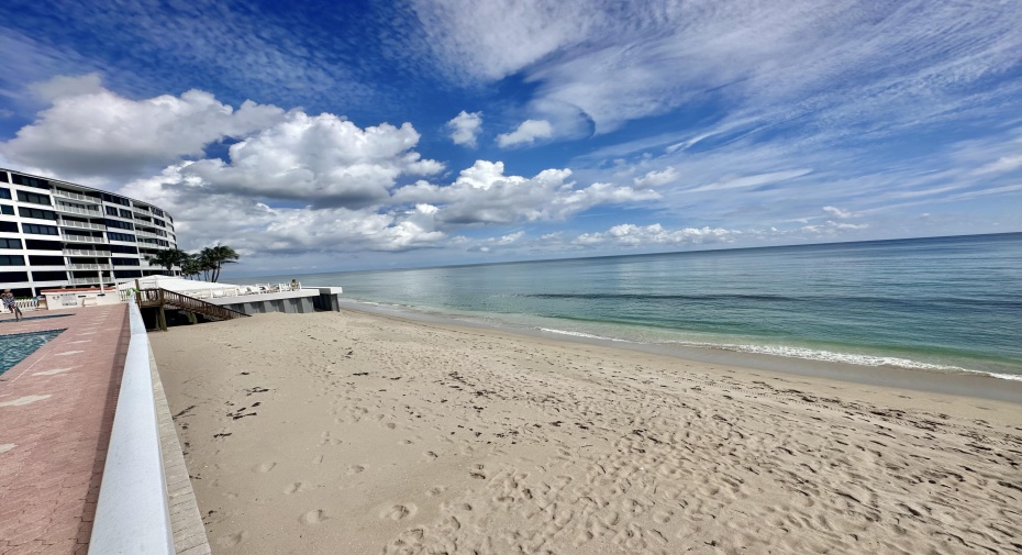 3600 S Ocean Boulevard Unit 101, South Palm Beach, Florida 33480, 3 Bedrooms Bedrooms, ,3 BathroomsBathrooms,Residential Lease,For Rent,Ocean,101,RX-10927281