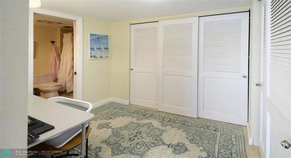 Closet/Dressing area