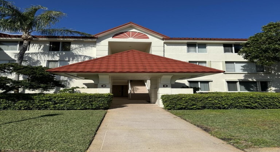 110 Half Moon Circle Unit C1, Hypoluxo, Florida 33462, 2 Bedrooms Bedrooms, ,2 BathroomsBathrooms,Condominium,For Sale,Half Moon,1,RX-10945167