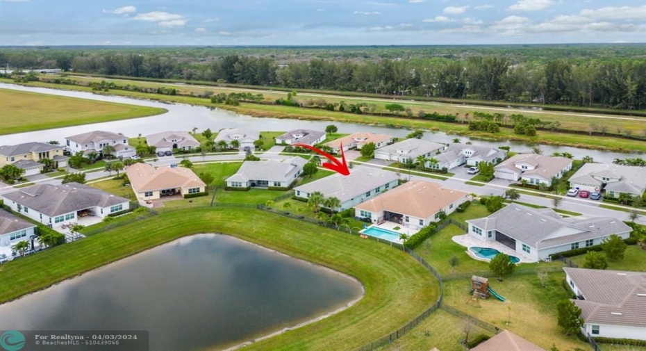 Serene and Peaceful Lakefront property.