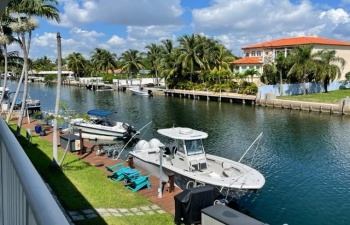 Dock