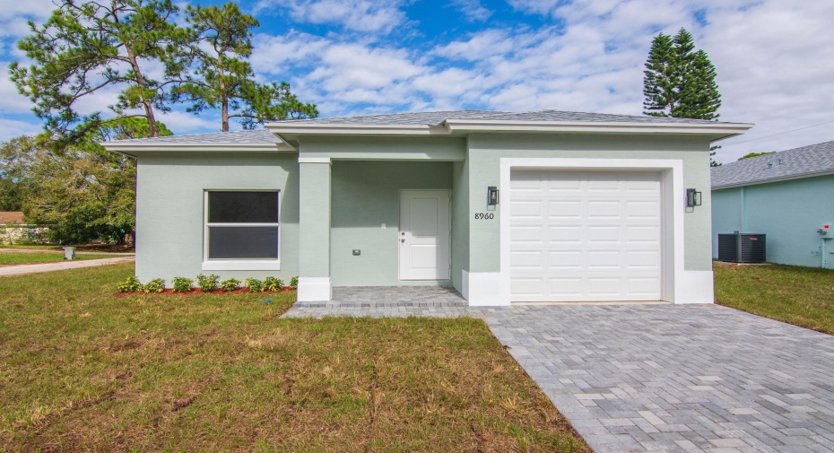 426 20th Avenue, Vero Beach, Florida 32962, 3 Bedrooms Bedrooms, ,2 BathroomsBathrooms,Single Family,For Sale,20th,RX-10945646