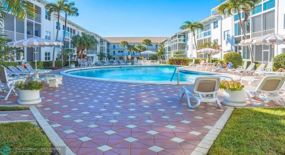 Beach & Boat Lovers Dream Rental!.. Live across the street from the beach in this highly demanded seasonal rental! This quaint but active community features a Private Beach Access, Boat Dock, Large Heated Pool, Fitness Room, Rec Room, New Laundry facility, Shuffleboard, BBQ Area & plenty of lounging areas. This cozy, clean, 3rd floor, 2/2 comes fully furnished in move in condition. also features a pool area view, close to the elevator, parking space, etc. just bring a toothbrush!.