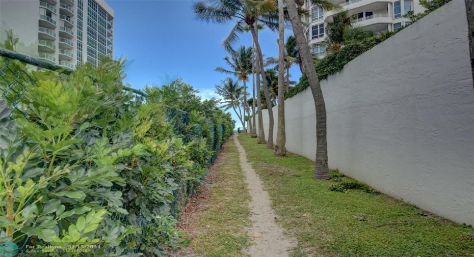 Beach & Boat Lovers Dream Rental!.. Live across the street from the beach in this highly demanded seasonal rental! This quaint but active community features a Private Beach Access, Boat Dock, Large Heated Pool, Fitness Room, Rec Room, New Laundry facility, Shuffleboard, BBQ Area & plenty of lounging areas. This cozy, clean, 3rd floor, 2/2 comes fully furnished in move in condition. also features a pool area view, close to the elevator, parking space, etc. just bring a toothbrush!.